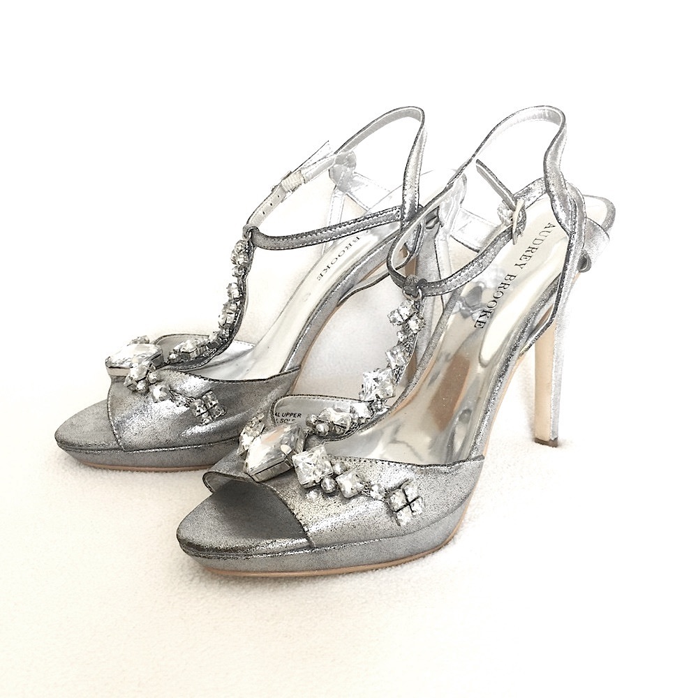 ❌SOLD❌ Audrey Brooke Heels